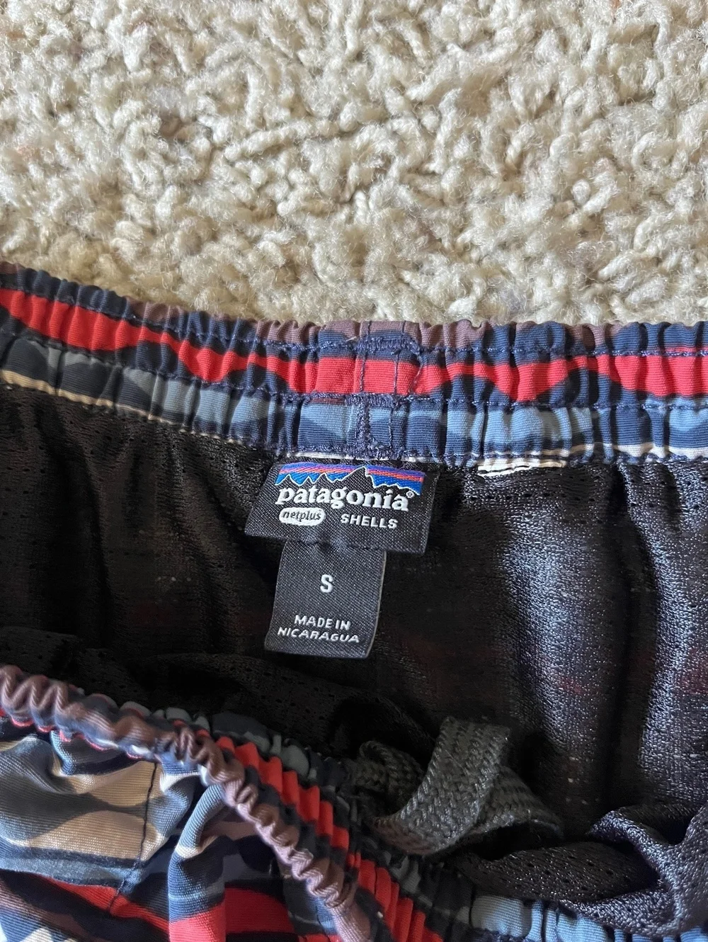 Patagonia Shells Patterned Swim Shorts Size Small